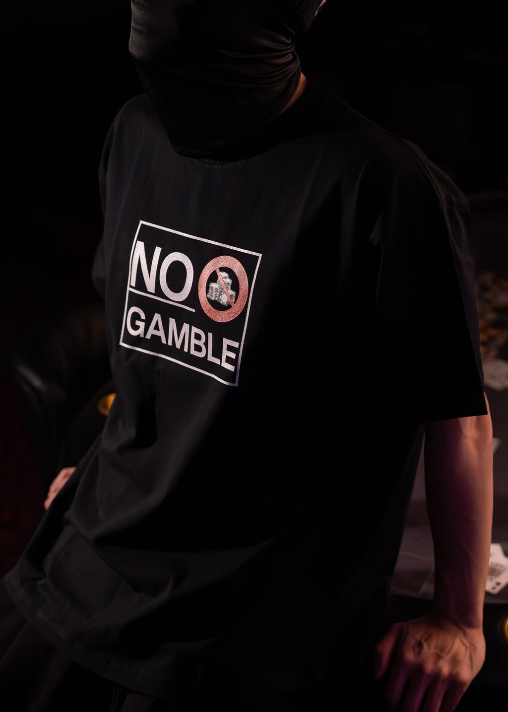 破産するキリストT(black)