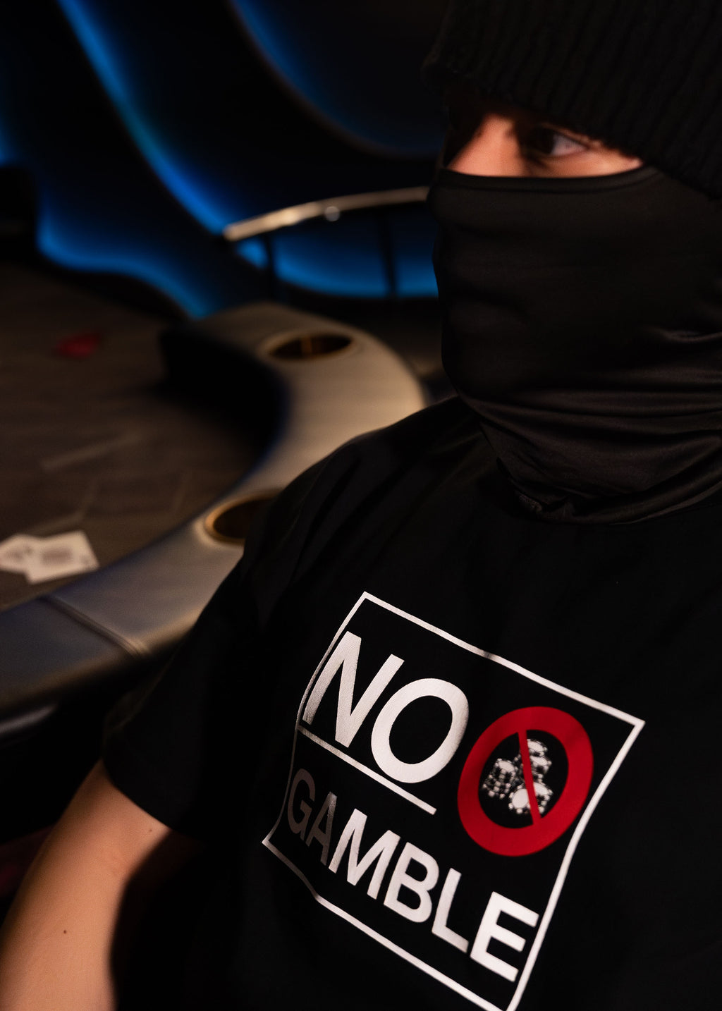 破産するキリストT(black)