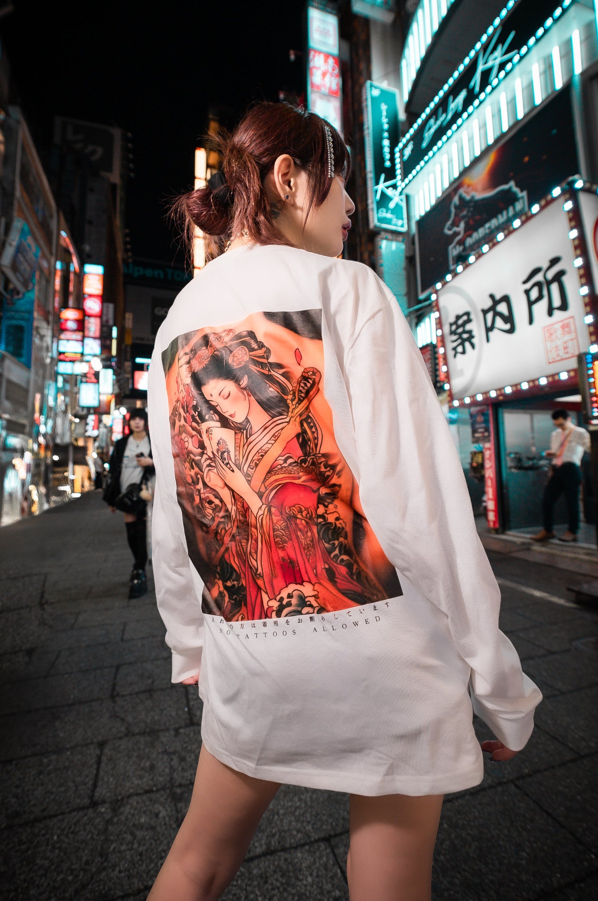 幸運の女神様 (white)